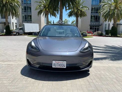 Used 2023 Tesla Model 3 Standard Range RWD image 3