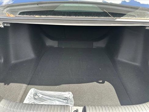 Used 2024 Honda Accord Sport image 11