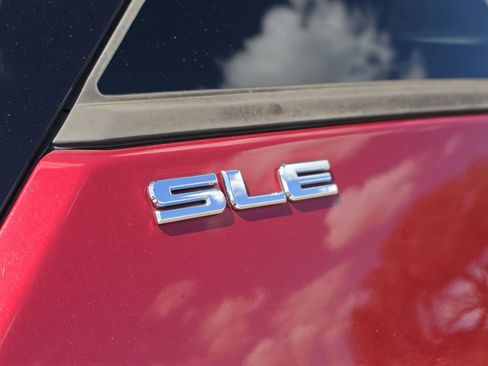 Used 2019 GMC Terrain SLE FWD image 36