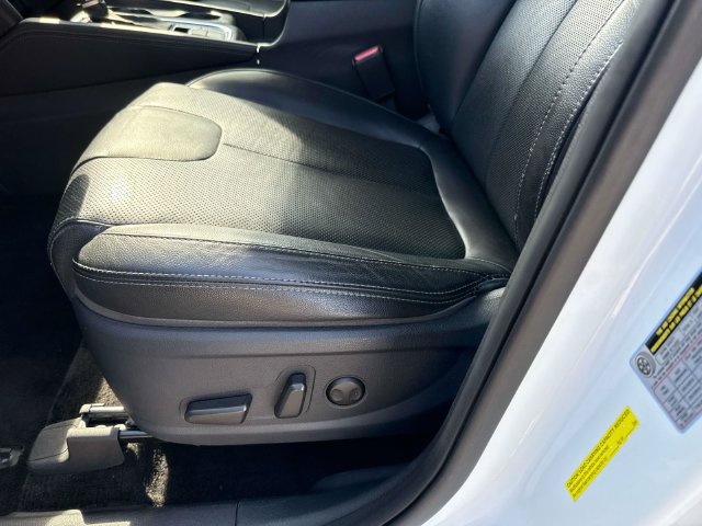 Used 2019 Hyundai Santa Fe Limited FWD image 21