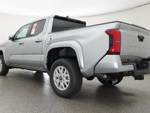 New 2026 Toyota Tacoma SR5 AWD/4WD image 21