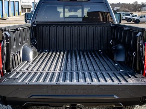 Used 2023 Toyota Tundra SR5 AWD/4WD image 15