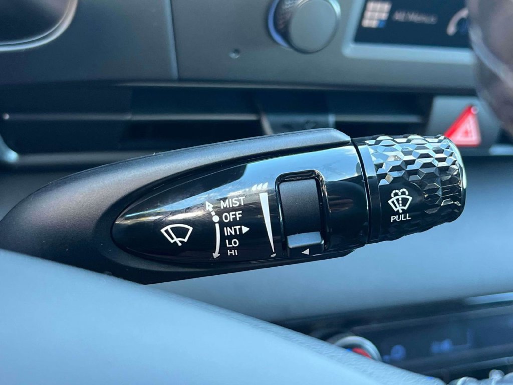 New 2026 Hyundai Elantra SEL Sport FWD image 21