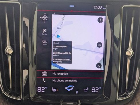 Used 2021 Volvo XC60 T5 Momentum w/ Protection Package Premier image 22