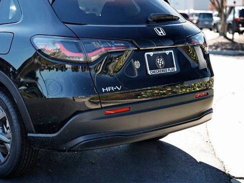 New 2026 Honda HR-V LX image 9