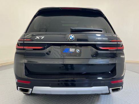 Certified 2024 BMW X7 xDrive40i image 10