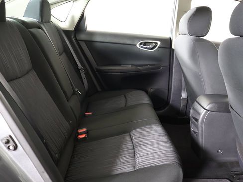 Used 2019 Nissan Sentra SV image 32