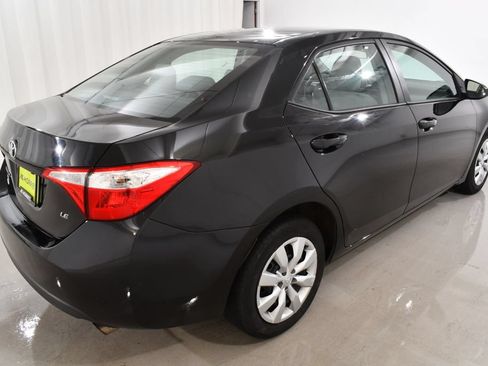 Used 2016 Toyota Corolla LE FWD image 11