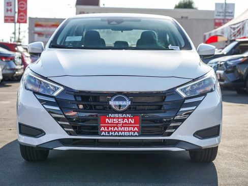 Certified 2025 Nissan Versa SV w/ Trunk Package FWD image 5