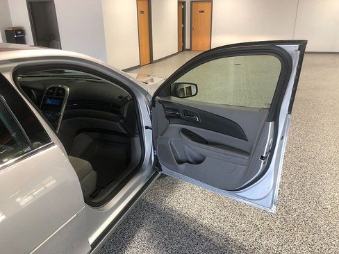 Used 2013 Chevrolet Malibu LS w/ Protection Package FWD image 15