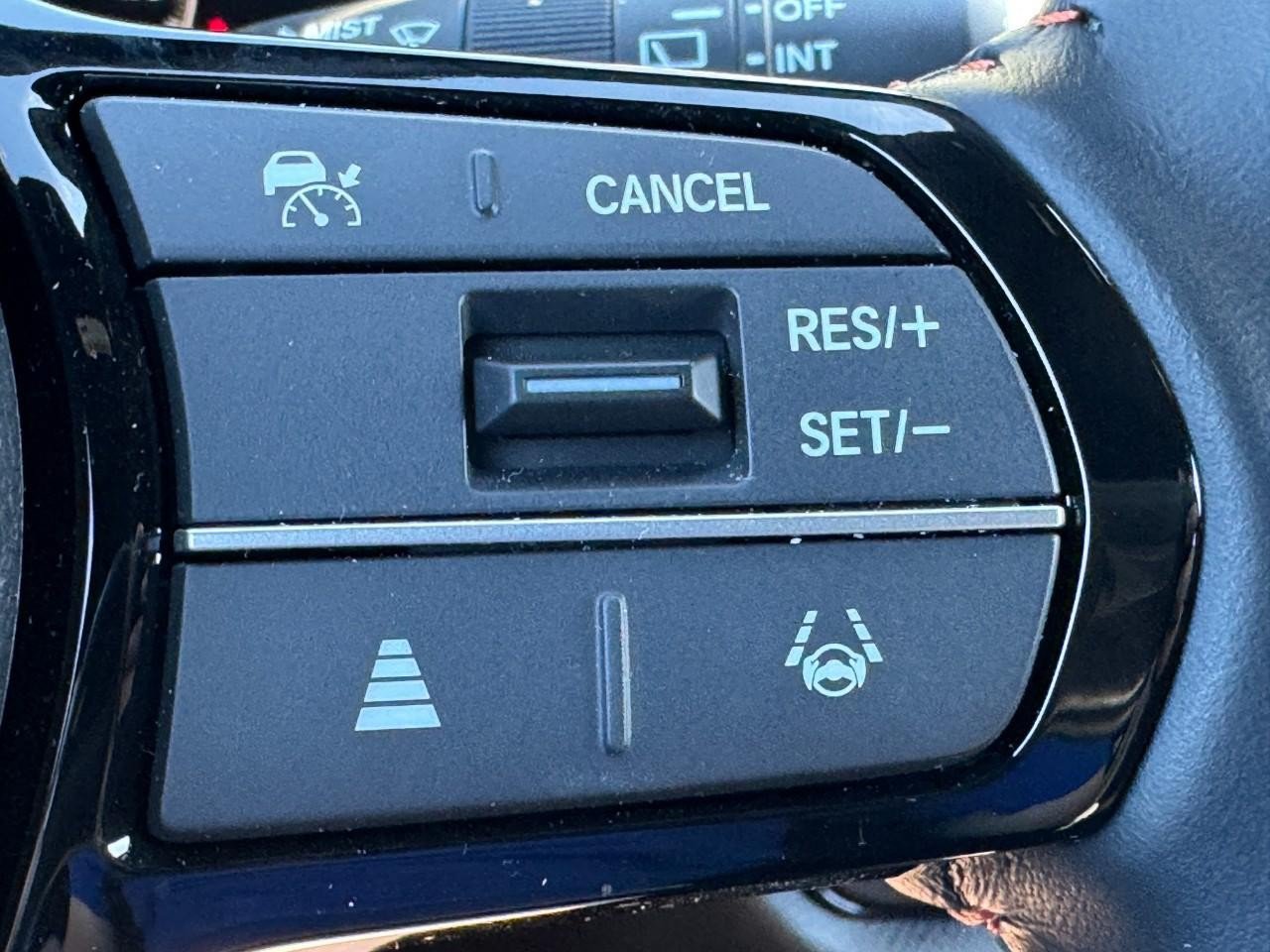 Certified 2026 Honda HR-V Sport image 21