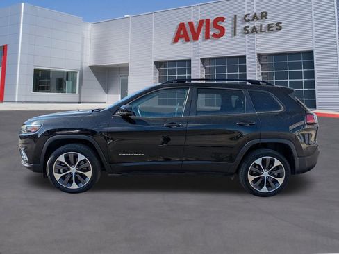 Used 2022 Jeep Cherokee Limited w/ Elite Package image 10