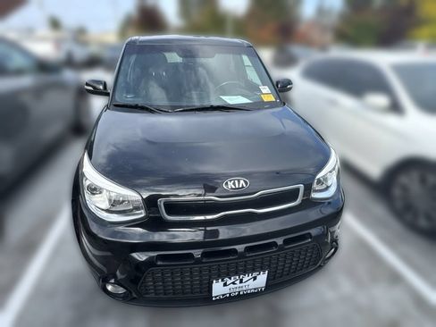 Used 2014 Kia Soul ! w/ Sun & Sound Package FWD image 2