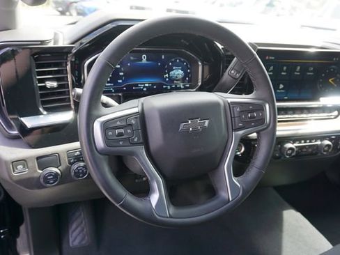 Used 2023 Chevrolet Silverado 1500 RST image 15