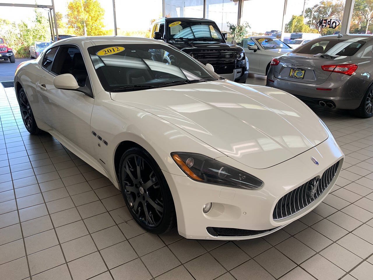 Used 2012 Maserati GranTurismo S RWD image 4