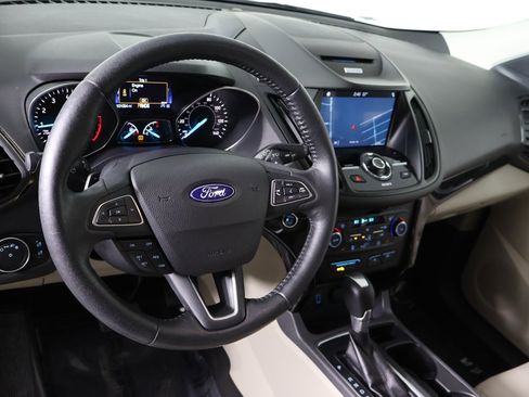 Used 2017 Ford Escape Titanium image 23