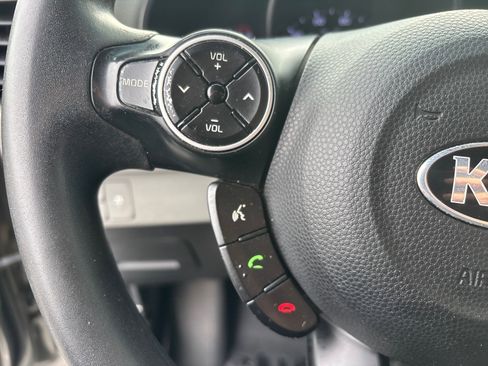 Used 2014 Kia Soul image 18