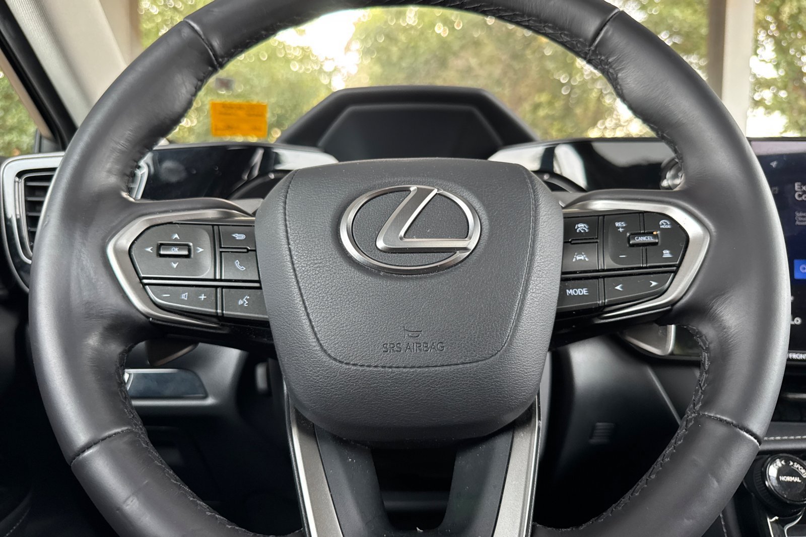 Used 2025 Lexus NX 250 FWD w/ Accessory Package (Z2) image 27
