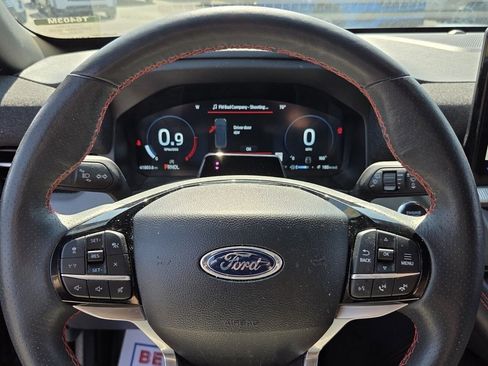 Used 2025 Ford Explorer ST-Line AWD/4WD image 26