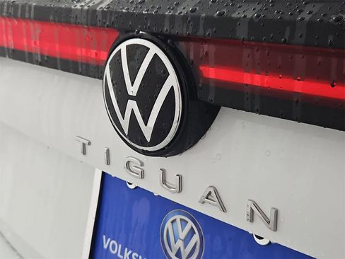 New 2026 Volkswagen Tiguan S image 12