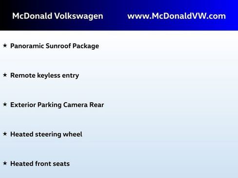 Certified 2025 Volkswagen Taos SE image 6