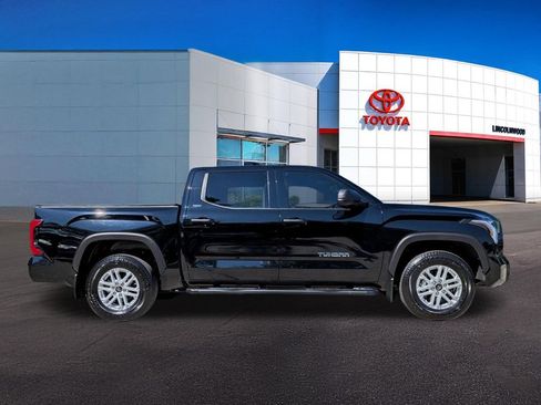 Used 2025 Toyota Tundra SR5 RWD image 9