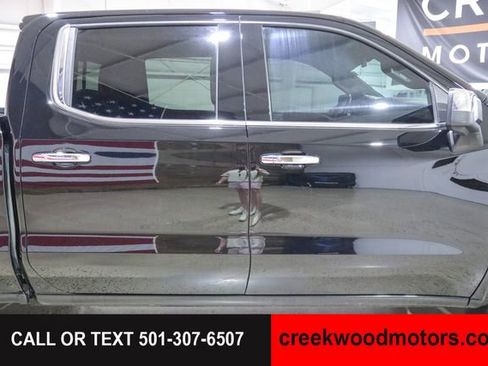 Used 2019 Chevrolet Silverado 1500 LTZ w/ LTZ Plus Package AWD/4WD image 24