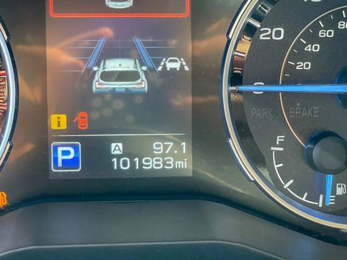Used 2020 Subaru Ascent Touring AWD/4WD image 11