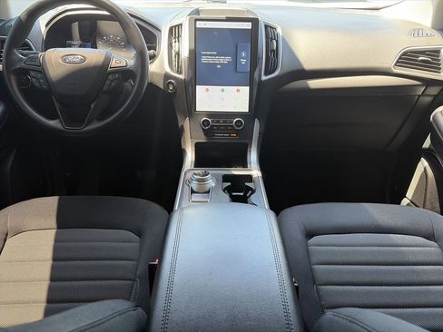Used 2023 Ford Edge SE AWD/4WD image 14