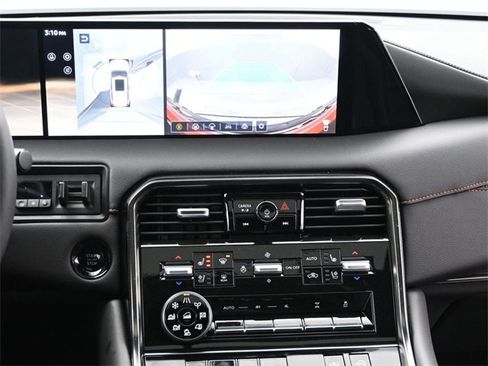 New 2025 Nissan Armada PRO-4X w/ Pro-4X Premium Package image 13