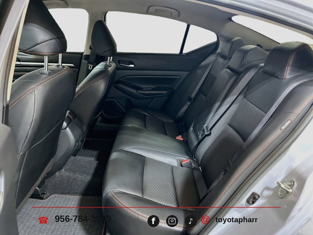 Used 2023 Nissan Altima 2.5 SR FWD image 21