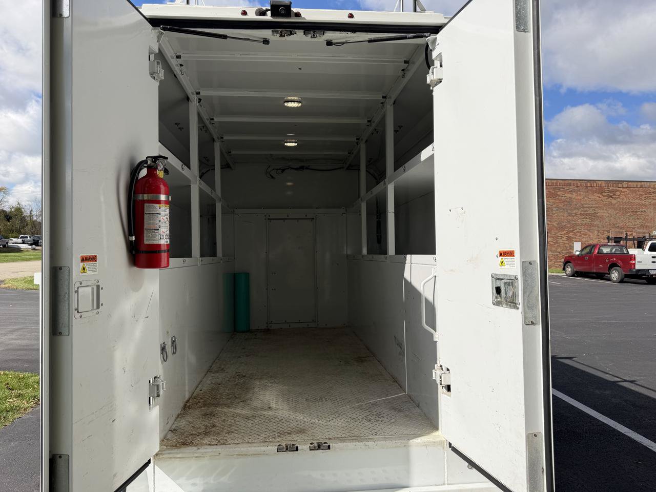 Used 2019 Ford Transit 350 138 RWD image 36