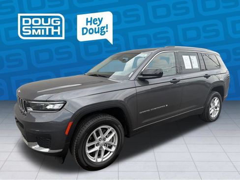 Used 2021 Jeep Grand Cherokee L Laredo w/ Luxury Tech Group I AWD/4WD image 1