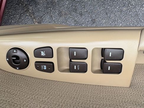 Used 2010 Hyundai Sonata GLS image 24