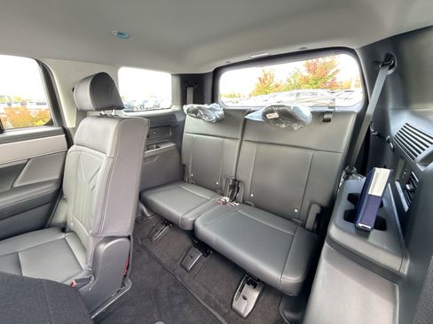 New 2026 Hyundai Santa Fe SEL image 24