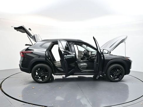 Used 2024 Chevrolet Trax ACTIV w/ Driver Confidence Package image 50