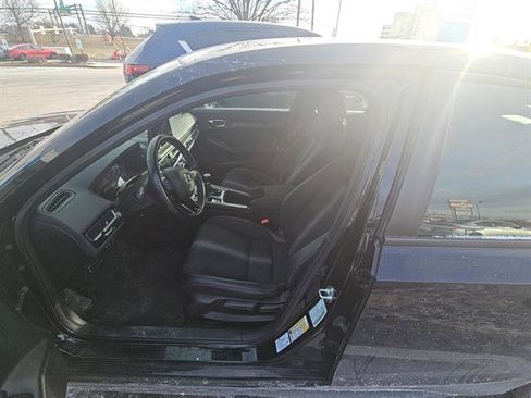 Used 2023 Honda Civic Sport image 4