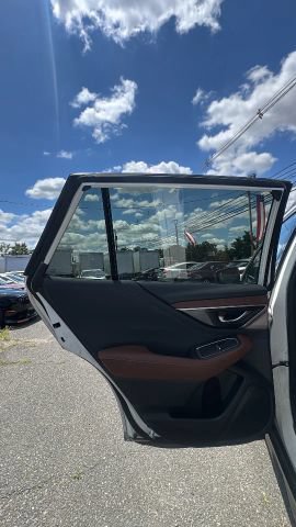 Used 2020 Subaru Outback Touring XT AWD/4WD image 14