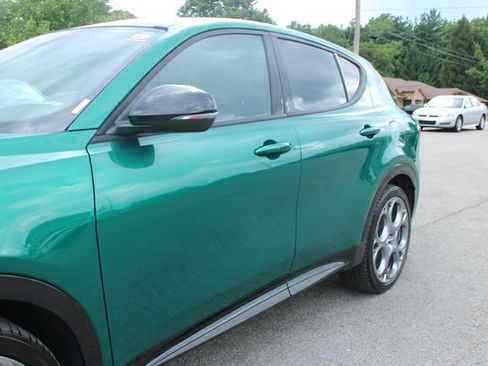 Used 2025 Alfa Romeo Tonale AWD/4WD image 45