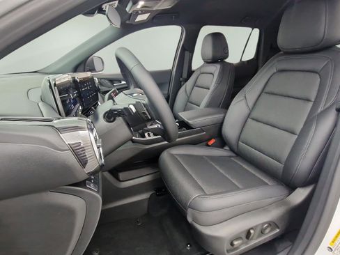 New 2026 Chevrolet Equinox LT w/ Convenience Package II image 15