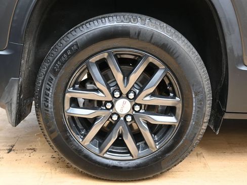 Used 2019 GMC Acadia SLT FWD image 39
