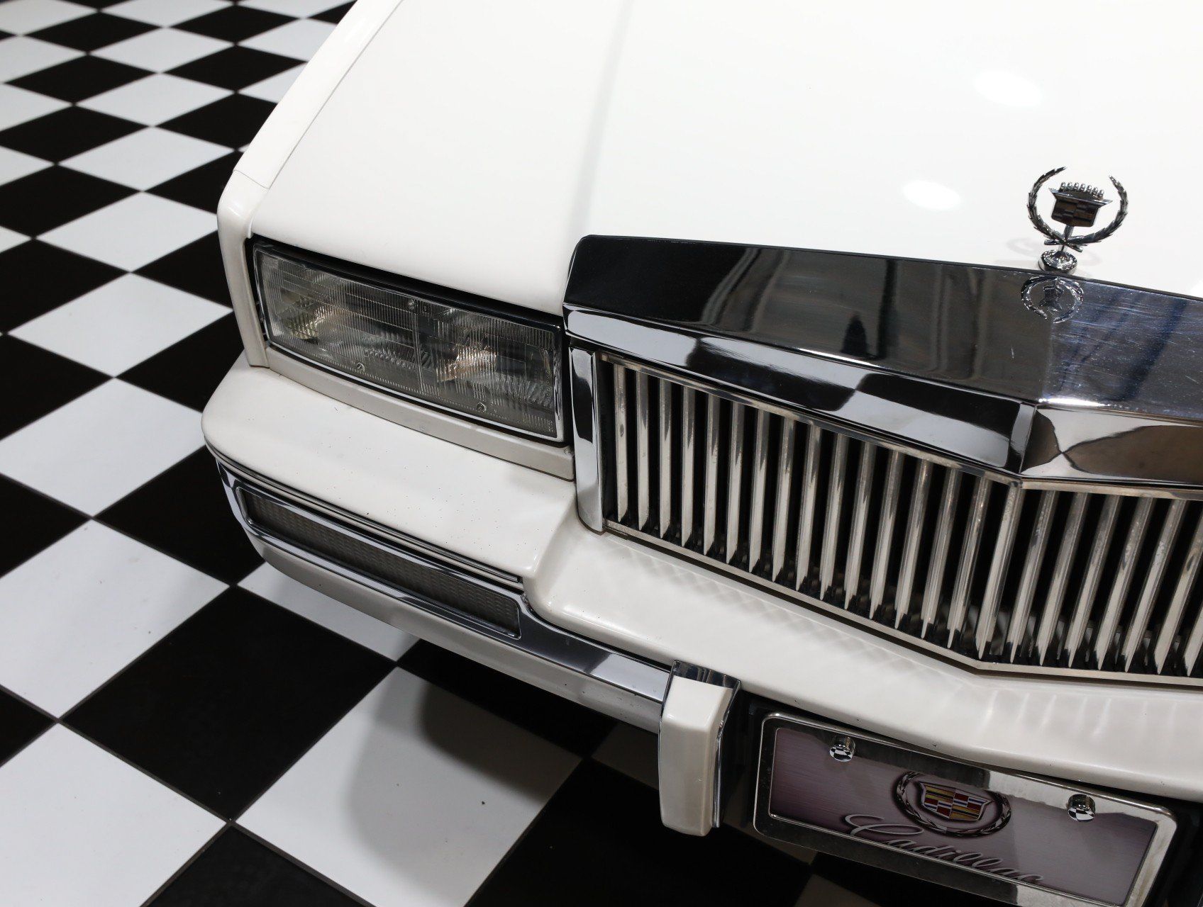 Used 1988 Cadillac Eldorado Coupe FWD image 15