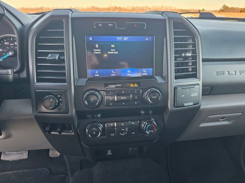 Used 2020 Ford F250 XL w/ STX Appearance Package image 23