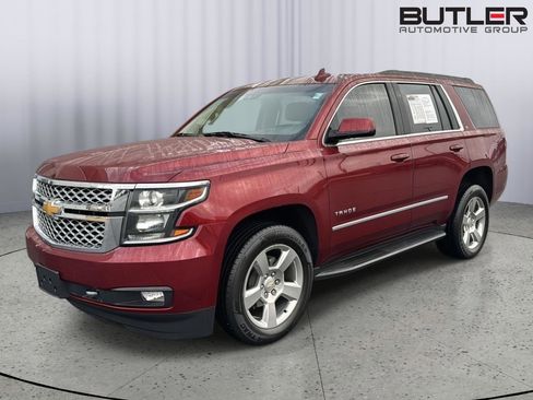 Used 2019 Chevrolet Tahoe LT w/ Luxury Package image 2