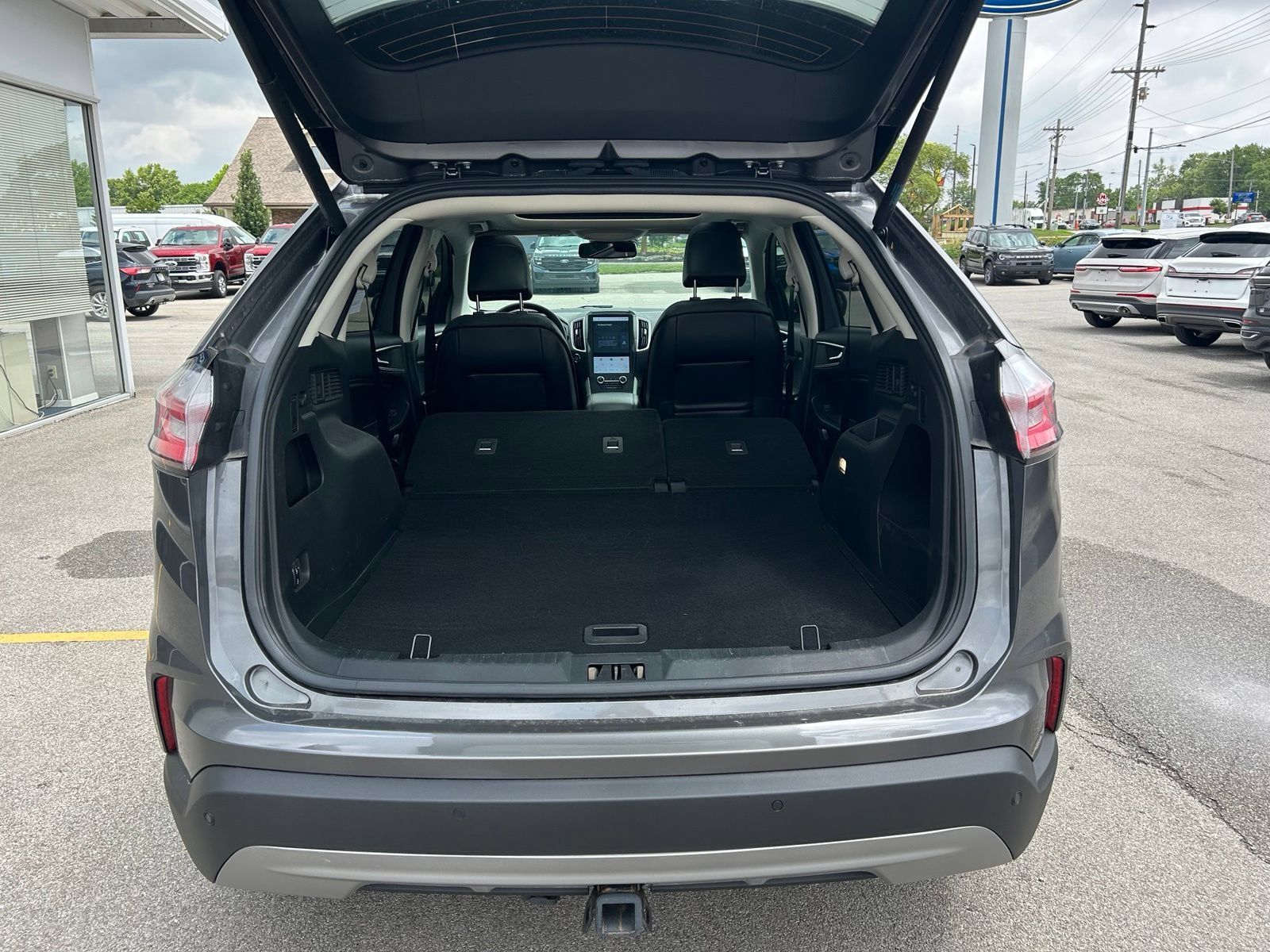 Used 2024 Ford Edge SEL w/ Convenience Package AWD/4WD image 9