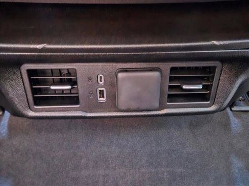 Certified 2025 Chevrolet Silverado 3500 LT image 17