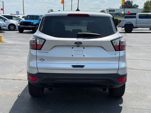 Used 2018 Ford Escape Titanium AWD/4WD image 7