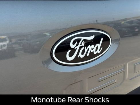 Certified 2025 Ford F150 Platinum w/ Equipment Group 702A High AWD/4WD image 28