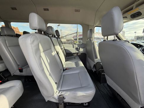 Used 2015 Ford Transit 350 XL image 20