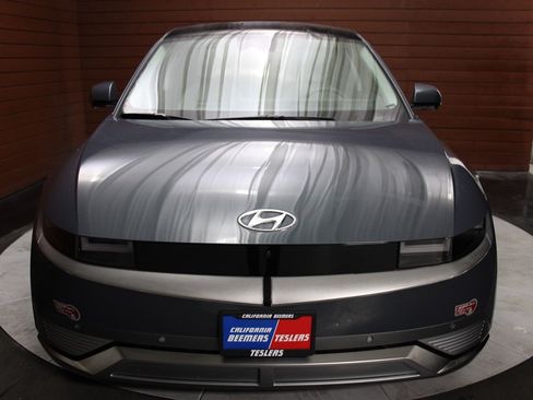 Used 2024 Hyundai Ioniq 5 Limited image 55